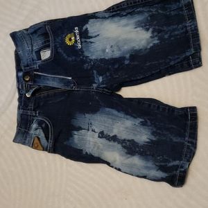 𝅺Boys Akedmiks jean shorts